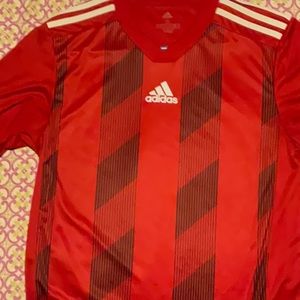 Adidas Climilite soccer shirt size small athletic